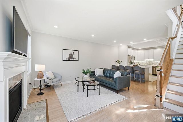419 Hartford Drive 4020, Nutley, NJ 07110