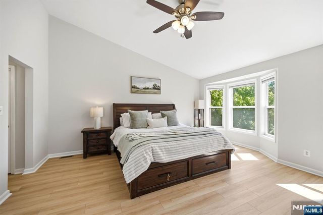 419 Hartford Drive 4020, Nutley, NJ 07110