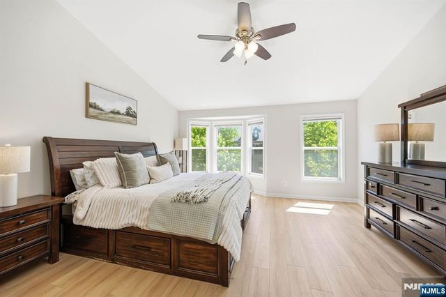 419 Hartford Drive 4020, Nutley, NJ 07110