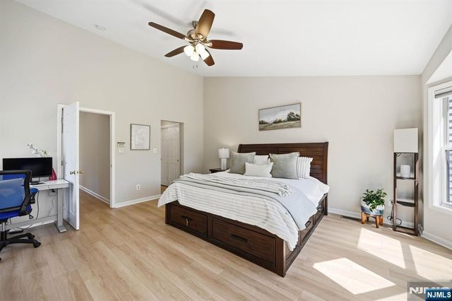 419 Hartford Drive 4020, Nutley, NJ 07110