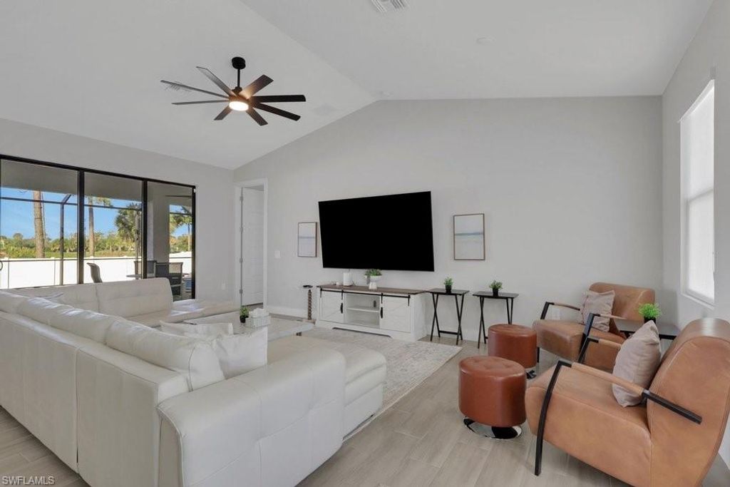 23224 El Dorado AVE, BONITA SPRINGS, FL 34134 — photo 3