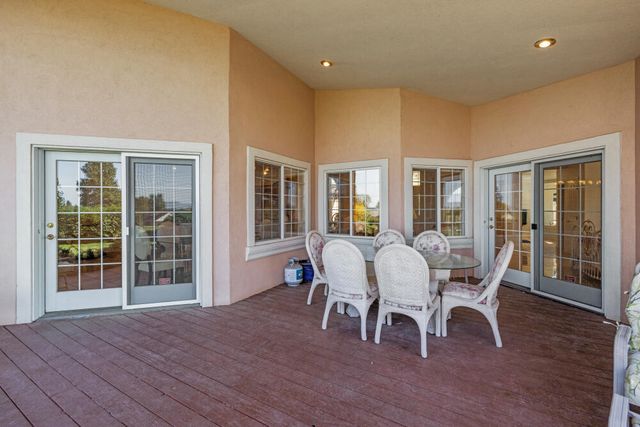 3120 Shield Crest Drive, Klamath Falls, OR 97603
