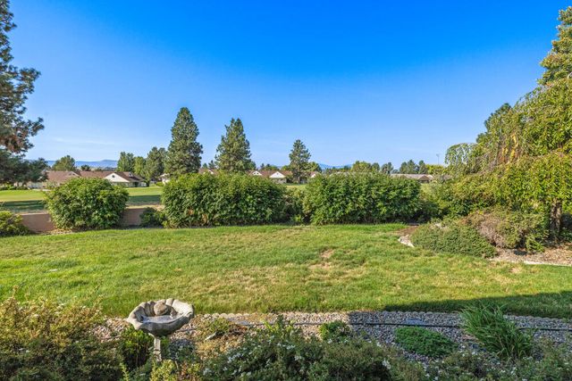 3120 Shield Crest Drive, Klamath Falls, OR 97603