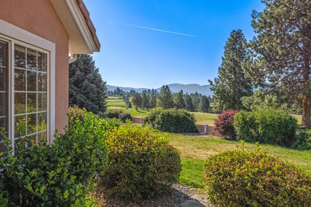 3120 Shield Crest Drive, Klamath Falls, OR 97603