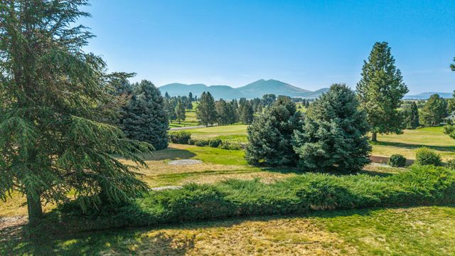 3120 Shield Crest Drive, Klamath Falls, OR 97603
