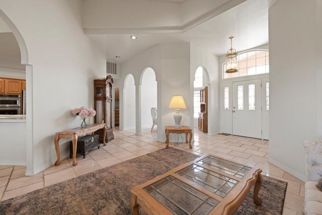 3120 Shield Crest Drive, Klamath Falls, OR 97603
