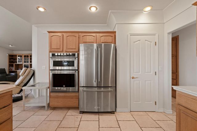 3120 Shield Crest Drive, Klamath Falls, OR 97603