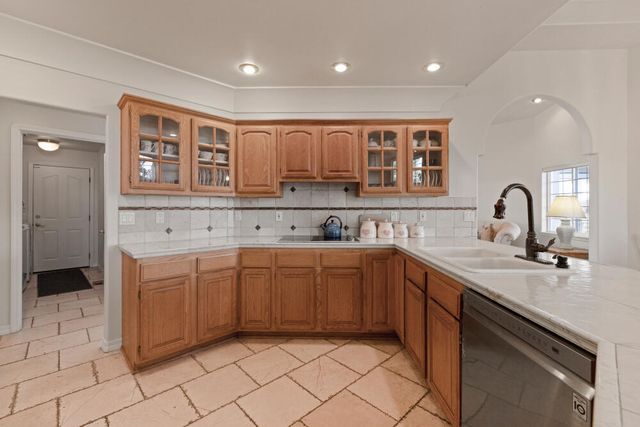 3120 Shield Crest Drive, Klamath Falls, OR 97603