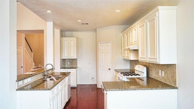 22147 Canyonwood Park Lane, Richmond, TX 77469