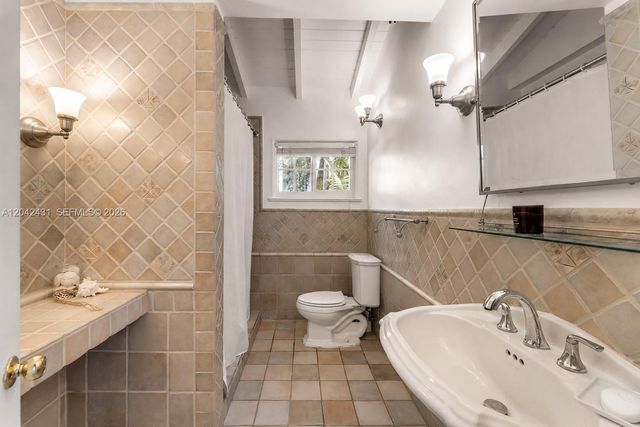 7924 SW 50th Court, Miami, FL 33143