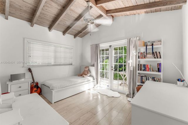 7924 SW 50th Court, Miami, FL 33143
