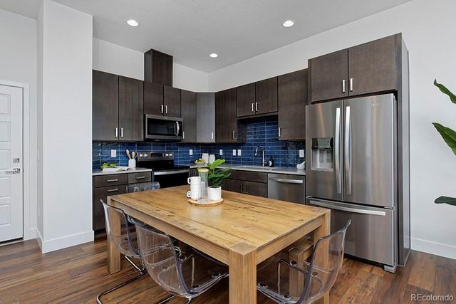 2868 S. Machebeuf Ct, Denver, CO 80236