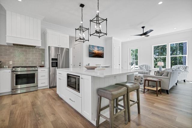 575 Pelican Court, Edisto Island, SC 29438