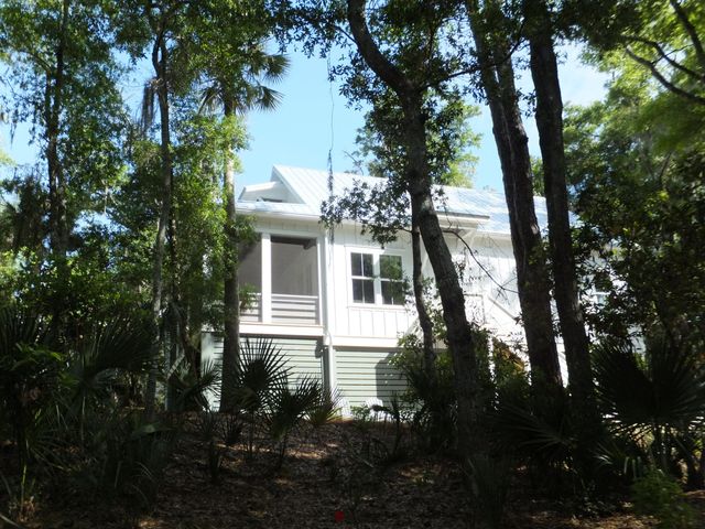 575 Pelican Court, Edisto Island, SC 29438
