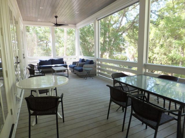 575 Pelican Court, Edisto Island, SC 29438