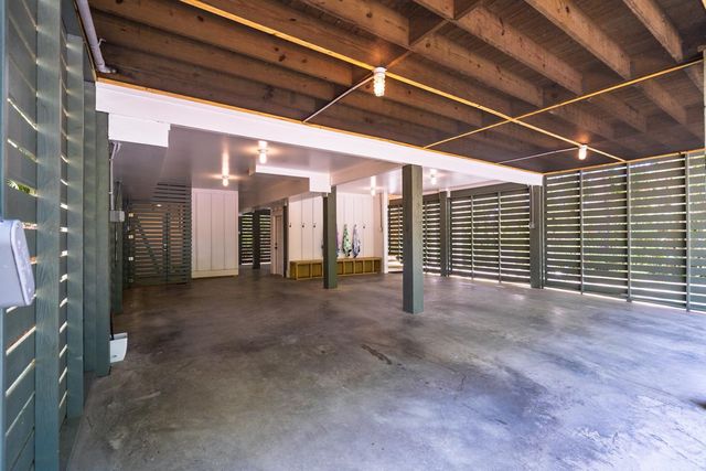 575 Pelican Court, Edisto Island, SC 29438