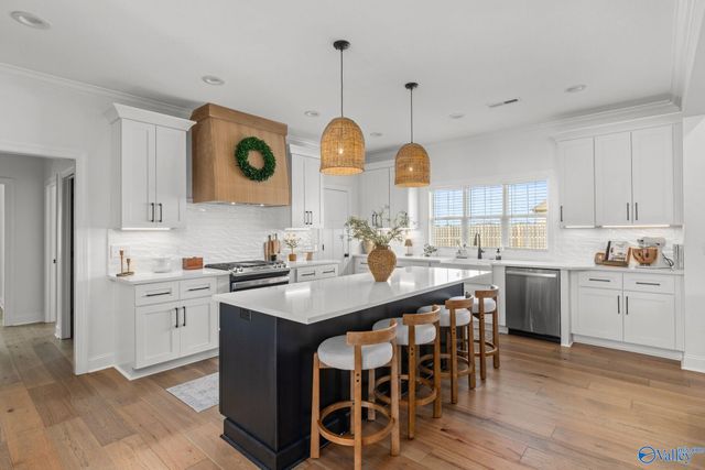 57 Cotton Way Drive, Muscle Shoals, AL 35661