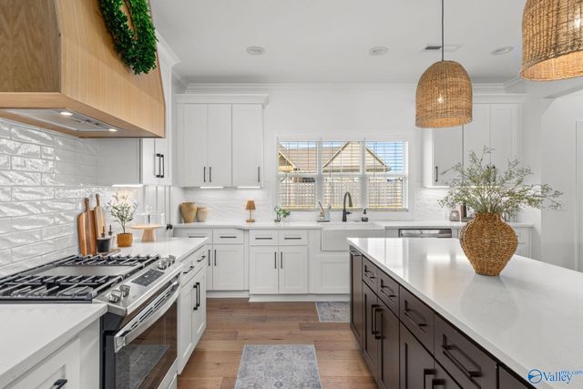 57 Cotton Way Drive, Muscle Shoals, AL 35661