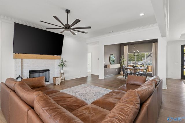 57 Cotton Way Drive, Muscle Shoals, AL 35661