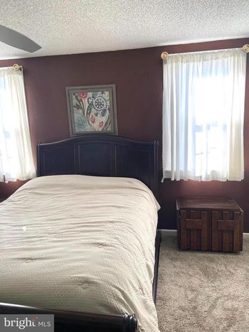 4425 PENNYPACK ST, Philadelphia, PA 19136