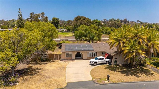 1525 Fair Glen Rd, El Cajon, CA 92019