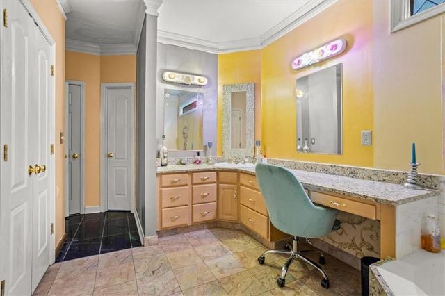 3000 CATHEDRAL Place, Decatur, GA 30034