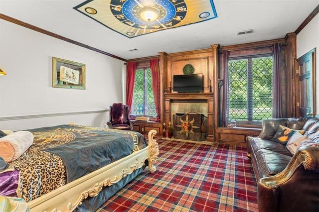 3000 CATHEDRAL Place, Decatur, GA 30034