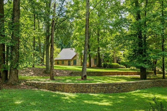 3000 CATHEDRAL Place, Decatur, GA 30034