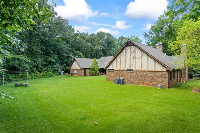 3000 CATHEDRAL Place, Decatur, GA 30034