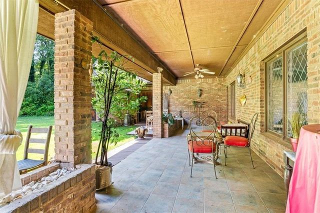 3000 CATHEDRAL Place, Decatur, GA 30034