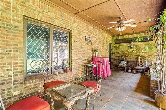 3000 CATHEDRAL Place, Decatur, GA 30034