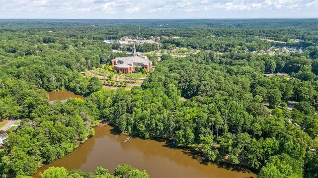 3000 CATHEDRAL Place, Decatur, GA 30034