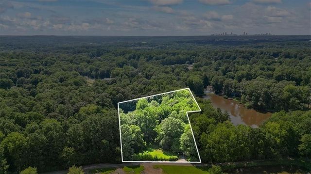 3000 CATHEDRAL Place, Decatur, GA 30034