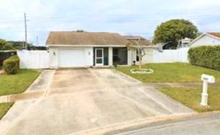 1077 Fernlea Drive B, West Palm Beach, FL 33417