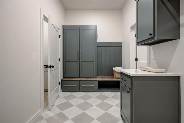 10913 NW 31st Terrace, Yukon, OK 73099