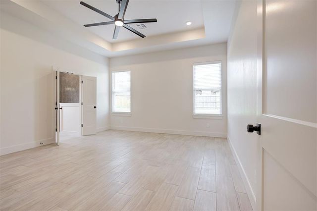 10913 NW 31st Terrace, Yukon, OK 73099