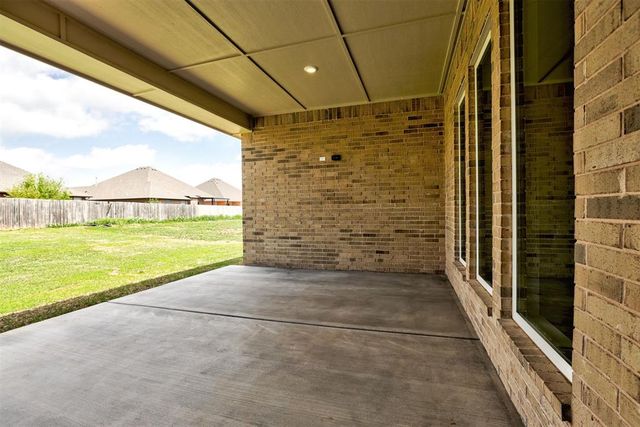 10913 NW 31st Terrace, Yukon, OK 73099