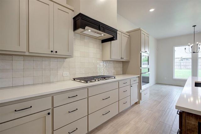 10913 NW 31st Terrace, Yukon, OK 73099