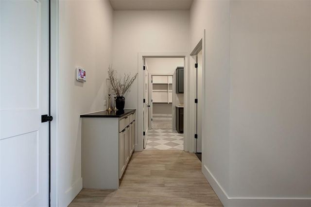 10913 NW 31st Terrace, Yukon, OK 73099