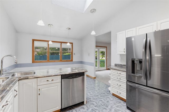 2757 Edith Street, Lower Burrell, PA 15068