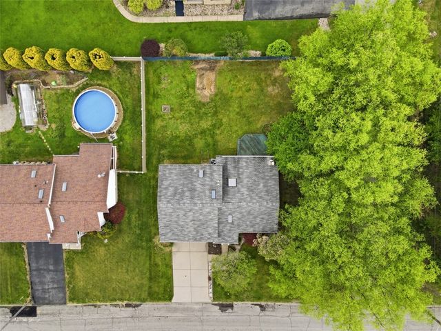 2757 Edith Street, Lower Burrell, PA 15068