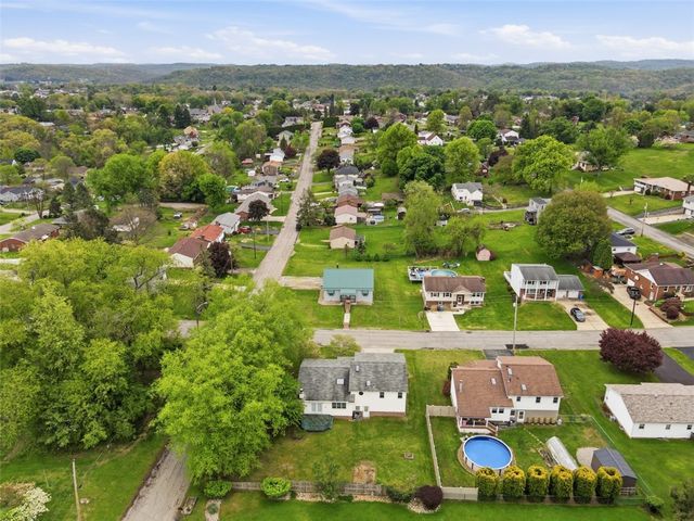 2757 Edith Street, Lower Burrell, PA 15068