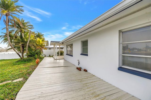 380 BELLE POINT DRIVE, St Pete Beach, FL 33706