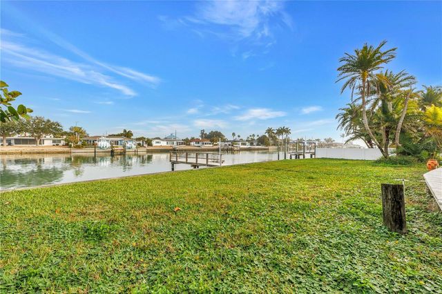 380 BELLE POINT DRIVE, St Pete Beach, FL 33706