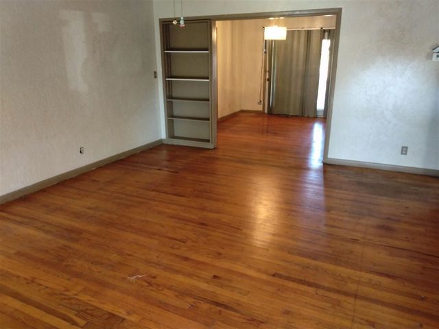 2205 NW Lindy Ave, Lawton, OK 73505