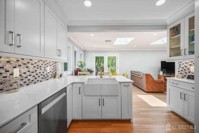 55 Wyoming Avenue, Spotswood, NJ 08884