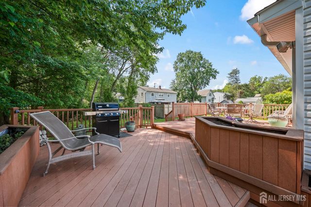 55 Wyoming Avenue, Spotswood, NJ 08884