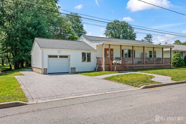 55 Wyoming Avenue, Spotswood, NJ 08884