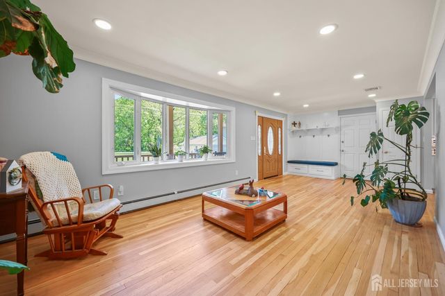 55 Wyoming Avenue, Spotswood, NJ 08884