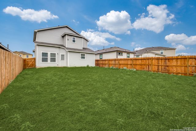 9558 Ranch Loop, San Antonio, TX 78254